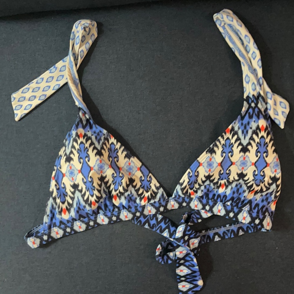 Tommy Hilfiger Bikini Top LARGE